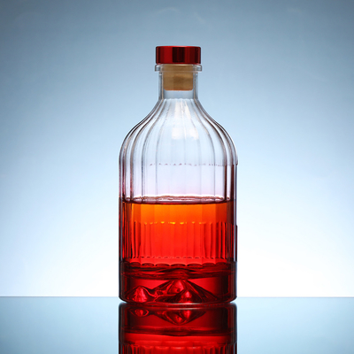 Super Flint Glass Base Material Whiskey Bottle 350ml 500ml 700ml 750ml with Cork Top Cap