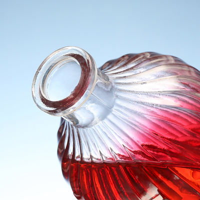 Super Flint Glass Base Material Whiskey Bottle 350ml 500ml 700ml 750ml with Cork Top Cap