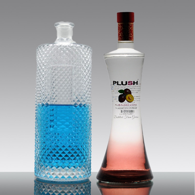 Super Flint Glass Material Glass Liquor Wine Bottle with Decal 750ml Capacity