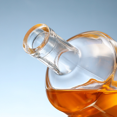 700ml 200ml 500ml 1 Liter Glass Cap Vodka Brandy Bottles for Clear Champagne Storage