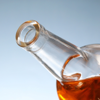 Cork Top 500ml Glass Bottle for Vodka Liquor OEM Welcome