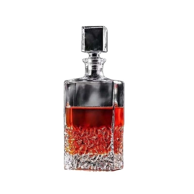 Selling 750ml Clear Spirit Glass Vodka Bottle Empty Diamond Shaped Gin Bottles