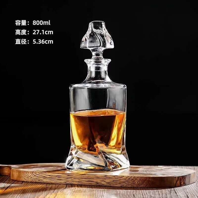 500ml/650ml/700ml/800ml Crystal White Glass Wine Decanter for Top Grade Brandy Vodka