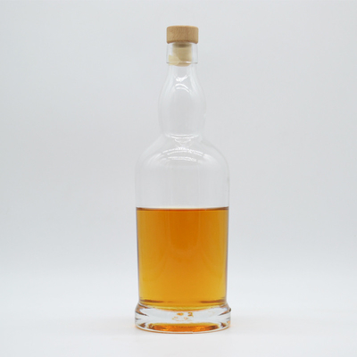 OEM Welcome 700ml Empty Glass Bottle for Customized Wine Packaging