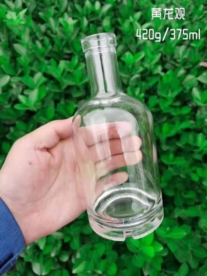 700ml Empty Matte Black Square Design Brandy Alcohol Vodka Gin Bottles with Free Sample