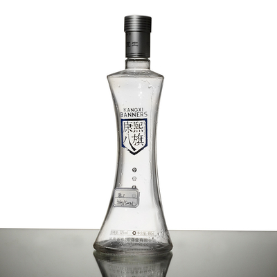 Super Flint Glass Custom Design 700ml Square Liquor Bottle for Vodka or Olive Oil