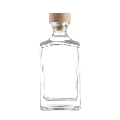 500ml 700ml 750ml Square Vodka Bottle in Super Flint Glass Material for Mineral Water