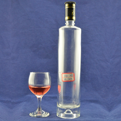 Collar Material Super Flint Material 700ml Empty Clear Alcohol Rum Whisky Spirit Vodka Glass Bottle for Liquor