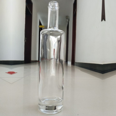 Super Flint Glass Collar Round 700ml Cork Top Clear Gin Bottle for Vodka Enthusiasts