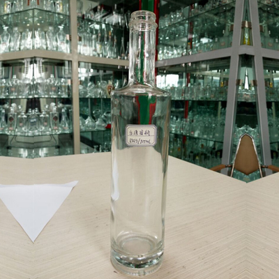 Super Flint Glass Collar Round 700ml Cork Top Clear Gin Bottle for Vodka Enthusiasts