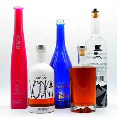 750ml Vodka Glass Bottle with Decal Surface Handling and Crystal Color Spray Printing