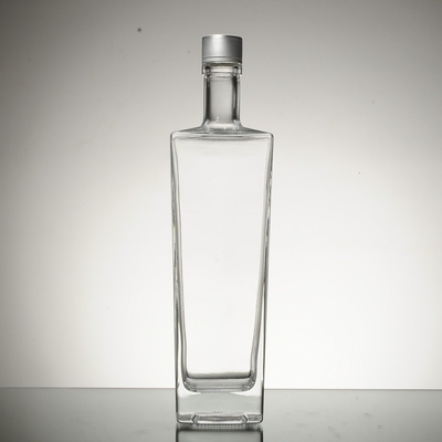 Decal Logo 700ml Square Glass Bottle for Glass Square Whiskey Bottle