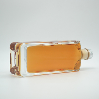 High Flint Glass Material 500ml Clear Empty White Vodka Glass Bottle with Cork 750ml