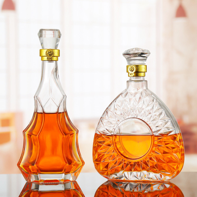 Super Flint Glass Custom Christmas Tree Shape Alcoholic Beverage Bottle 500ml 700ml 750ml