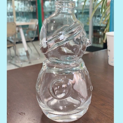 Transparent Flint Glass Snowman Shape Whiskey Bottle with Decal Surface Handling