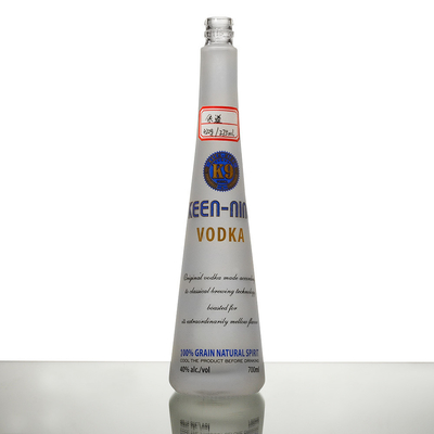 Vodka Whisky Alcohol Glass Bottle with Decal/Frost/Painting and Custom Logo