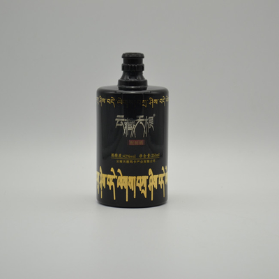 750ml Black Label Whiskey Glass Bottle with Decal Surface and Cork Closure System