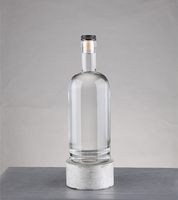 Empty Bottles 750ml Spirits and Liqueur Bottle with Cork Seal Ship to Worldwide Market