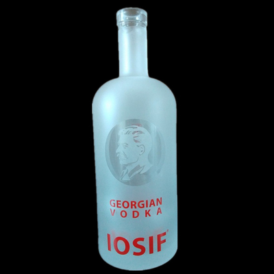 700ml Whiskey Vodka Glass Bottle with Crystal Glass Material and Sophisticated Look