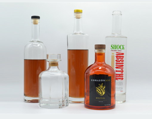 750ml 500ml Glass Bottle for Vodka Brandy Whiskey Surface Handing Screen Printing