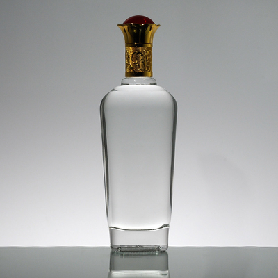 Hot Stamping Surface Handling 1L Super Glass Whiskey Bottle Made of Crystal White Material