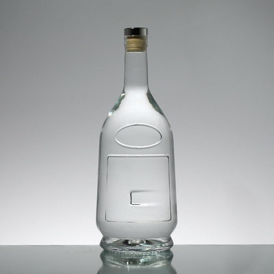 Hot Stamping Surface Handling 1L Super Glass Whiskey Bottle Made of Crystal White Material