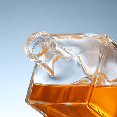 Super Flint Glass Material Custom Printing Square Glass Bottle for Upscale Gin Bottle