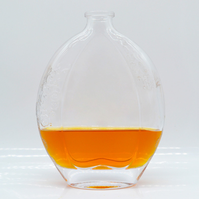 Decal Surface Handling Super Flint Glass Material Empty 750ml Vodka Bottle for Spirits