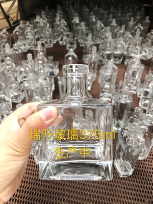 Glass Whiskey Bottle Clear Super Flint 375ml 500ml Square Dry Gin Vodka Wine Bottle
