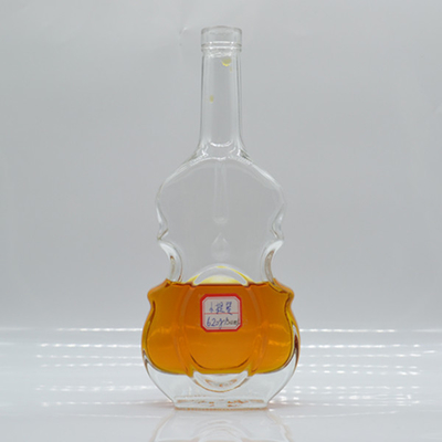 Customized 750ml/500ml Glass Bottle for Spirits Packaging Twist-off Cap Sealing Type