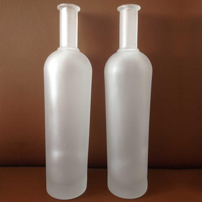 500ml Custom Screen Printing Frosted Crown Royal Whisky Vodka Gin Glass Bottles with Cork