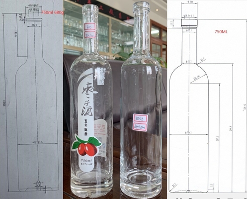 750ml Industrial Beverage Glass Liquor Bottle with Color Spray Surface and Decal