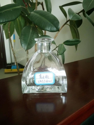 Fancy Design Small Capacity Perfume Glass Bottle for Sustainable Packaging Solutions