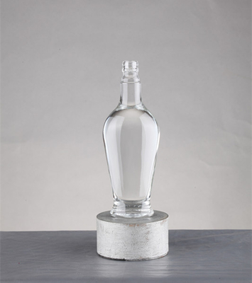 Hot Stamping Round Ciroc Vodka Glass Bottle for Round Surface Handling