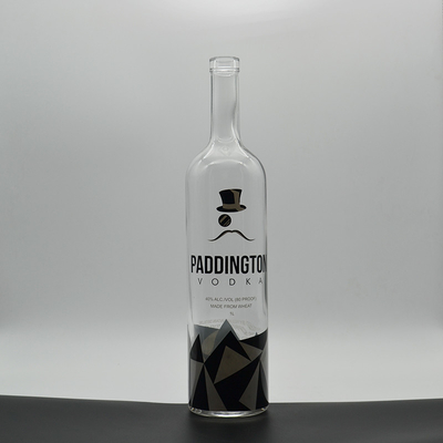 Decal Surface Handling Crystal Empty Beluga Vodka Bottles 750ml for Bulk Purchase