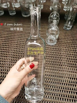 Extra White Flint Glass 350ml 500ml 700ml 750ml Vodka Gin Whiskey Liquor Glass Bottle