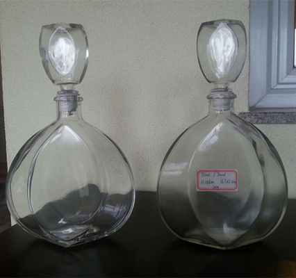 750ml White Glass Material Unique Shape Cherry Wine Glass Bottle for Liquor in Europe