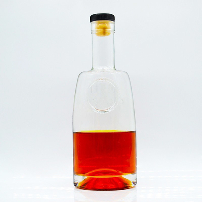 Industrial Beverage 700ml Clear Glass Bottle with Cork and Super Flint Glass Material