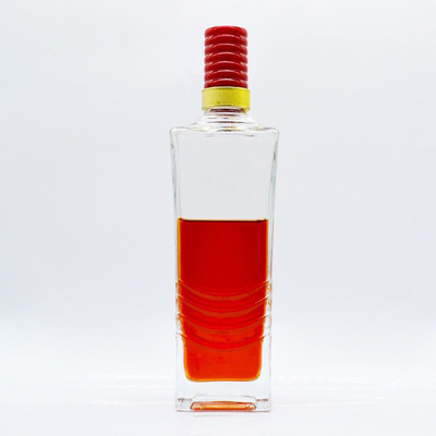 Industrial Beverage 700ml Clear Glass Bottle with Cork and Super Flint Glass Material
