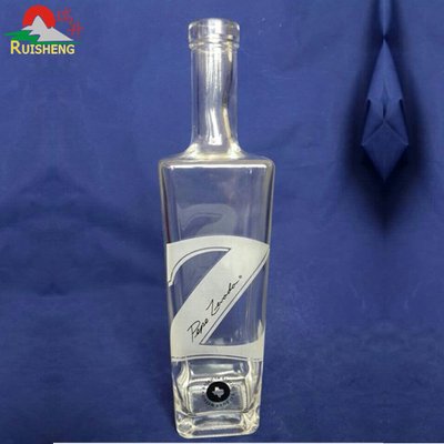 700ml 750ml Super Flint French Square Glass Bottle for Alcohol SGS Certified Standard