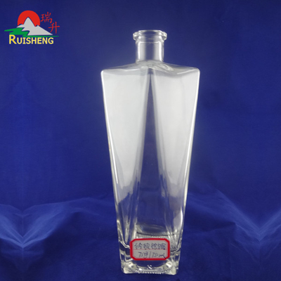700ml 750ml Super Flint French Square Glass Bottle for Alcohol SGS Certified Standard