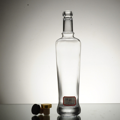 Super Flint Glass Material 500ml 700ml 750ml Empty Rum Clear Liquor Bottle for Beverage