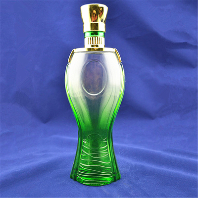 750ml Capacity White Liquor Glass Bottle in Rocket Shape for Drinks and Beverages