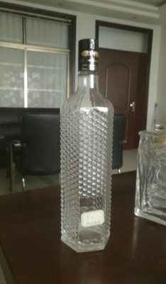 Tall Thin Liquor Glass Bottle For Whiskey/Brandy/Vodka Sealed With Twist-off Cap