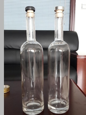 Tall Thin Liquor Glass Bottle For Whiskey/Brandy/Vodka Sealed With Twist-off Cap