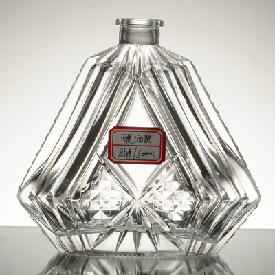 500ml Frost Surface Handling Butterfly Shape Whiskey Glass Bottle for Vodka Packaging