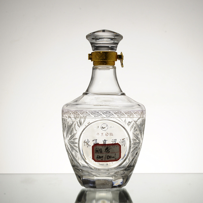 500ml Frost Surface Handling Butterfly Shape Whiskey Glass Bottle for Vodka Packaging