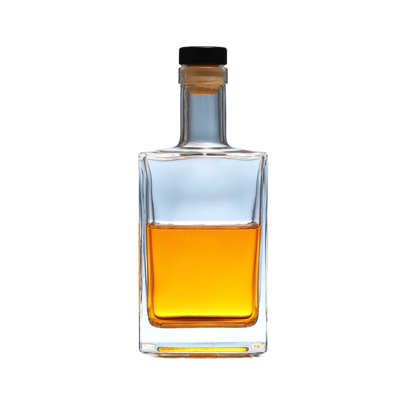 Custom Logo 500ml Glass Whisky Bottle for Vodka Gin Fruit Wine Decal Mountain Bottle