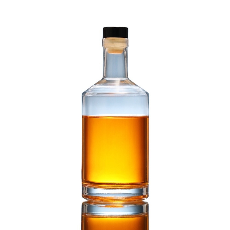 500ml/650ml/700ml/750ml/800ml/Custom Glass Whisky Bottle for Vodka Gin and Fruit Wine