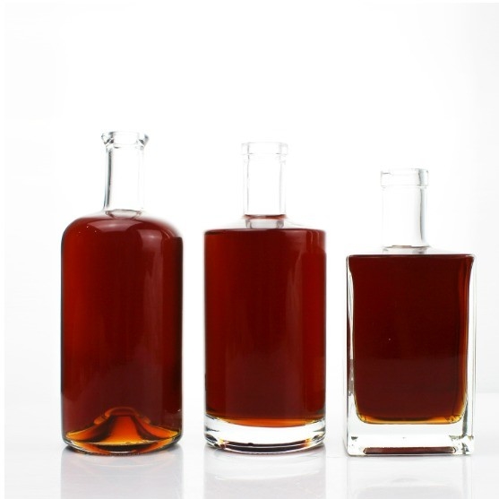 High End Clear Brandy Rum Bottles 500ml 700ml 750ml with Exquisite Craftsmanship